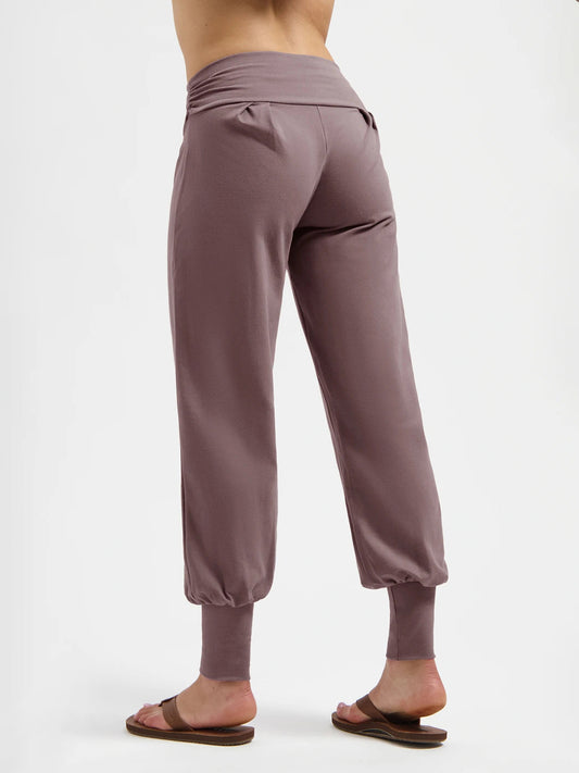 Urban Goddess Dakini Harem Yoga Pants - Fireclay
