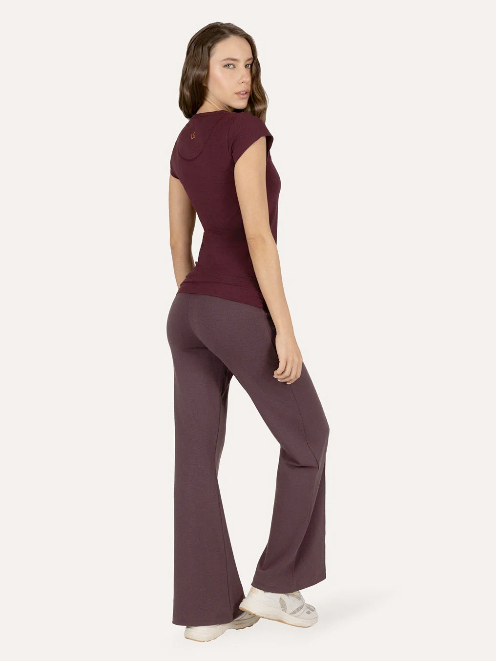 Urban Goddess Zefira Yoga Tee - Fig